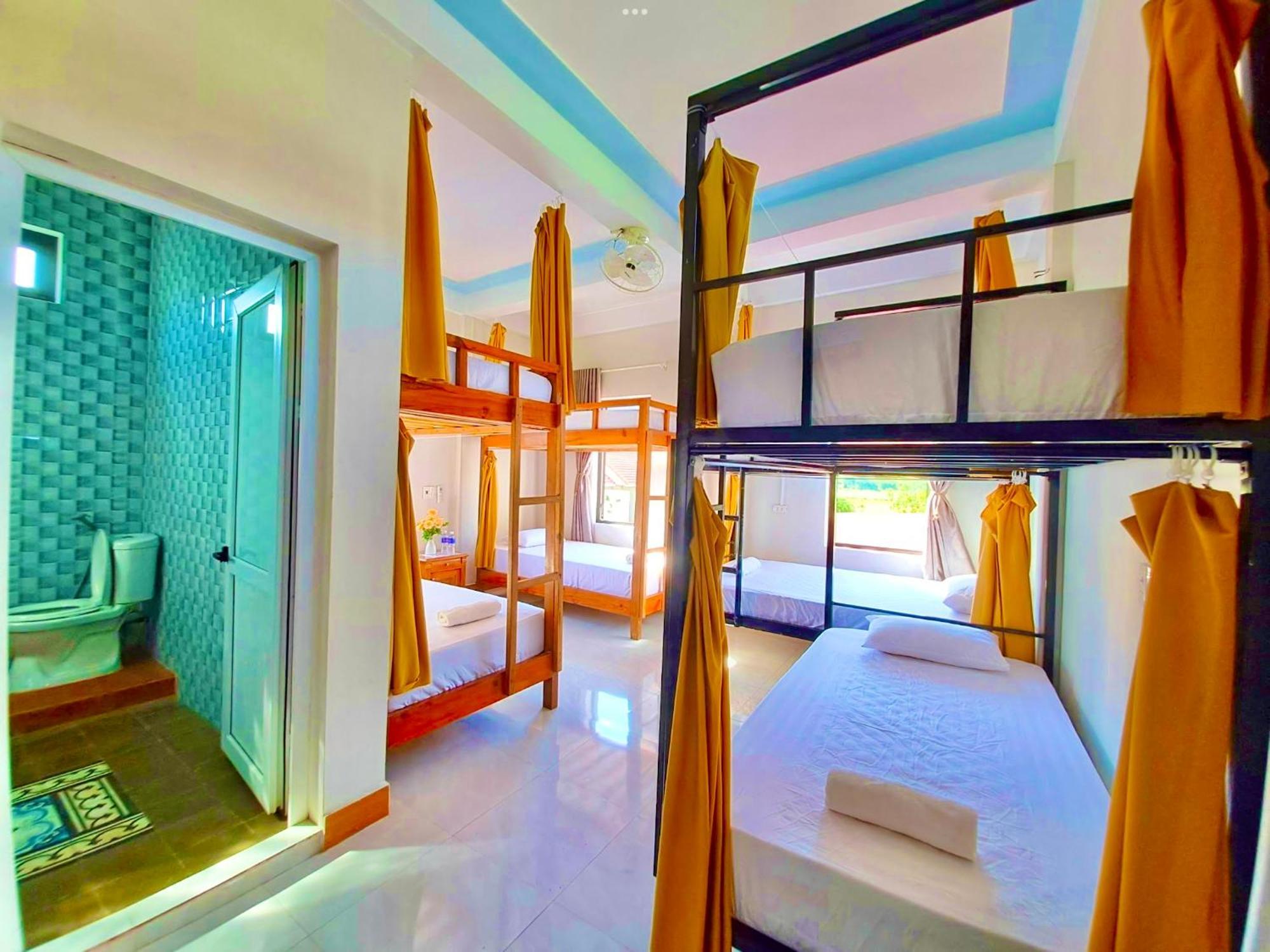 Yolo Pool Bar Villas & Garden Restaurant فونغ نها المظهر الخارجي الصورة